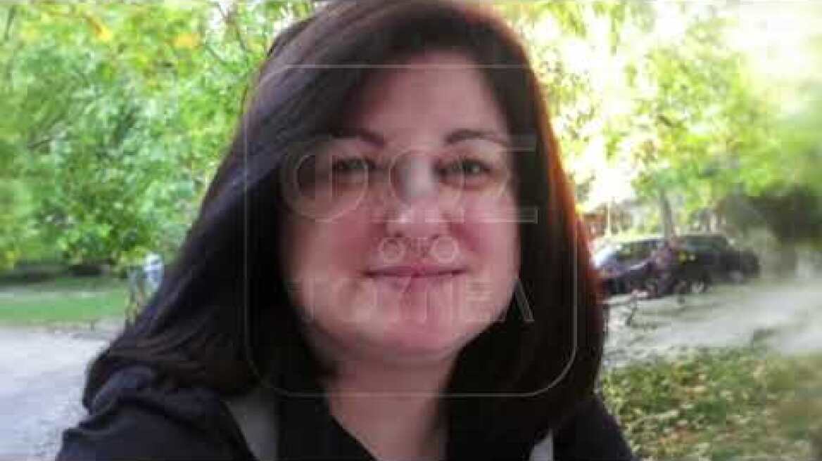 «Την είδα να μπαίνει νύχτα στη θάλασσα…»