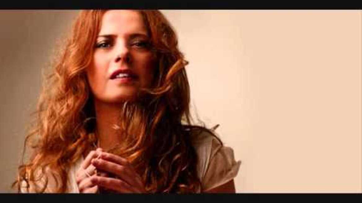 Ελένη Τσαλιγοπούλου ~ Σώπα κι άκουσε