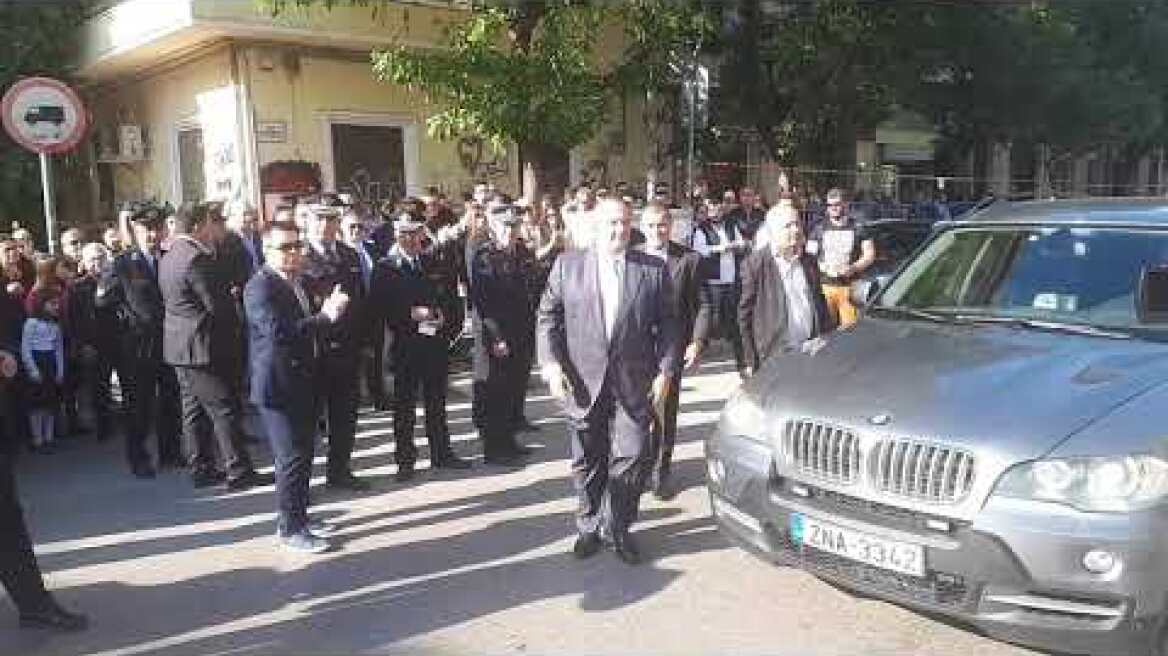 Thestival.gr Άφιξη Καραμανλή