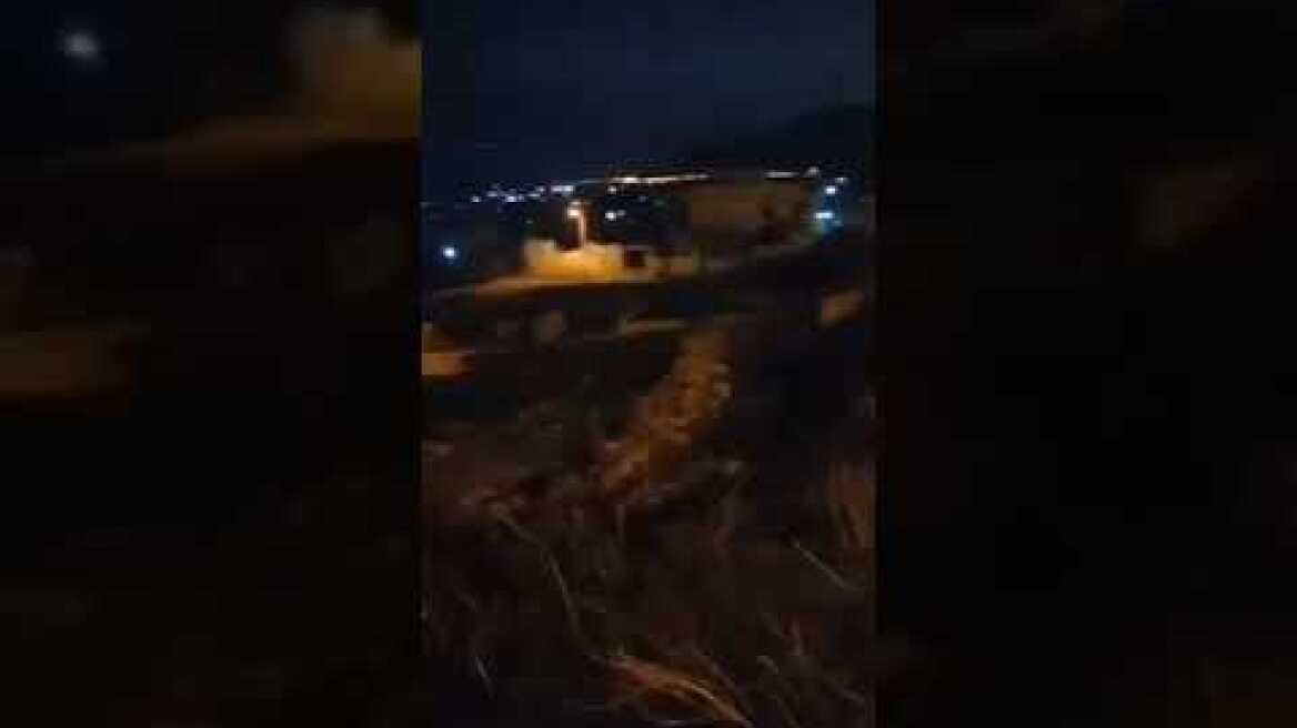 Ρομά πυροβόλησαν με κυνηγετικά όπλα αστυνομικούς στα επεισόδια στο Μενίδι