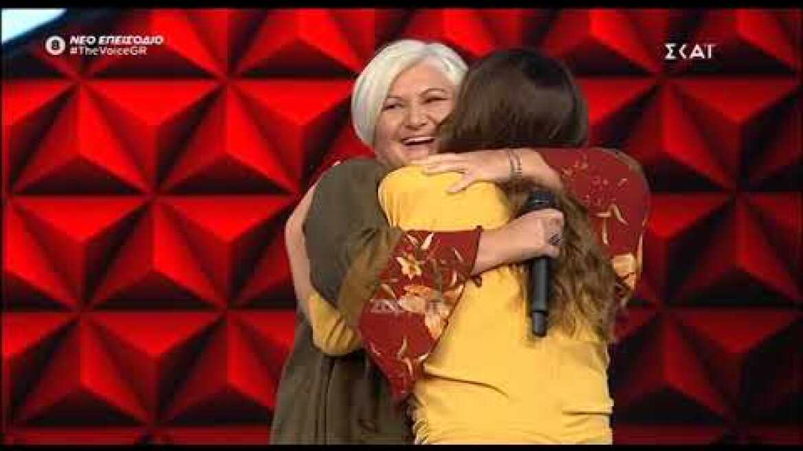 The Voice: Το πρωί καθαρίστρια, το βράδυ τραγουδίστρια η 44χρονη Χριστίνα Β'