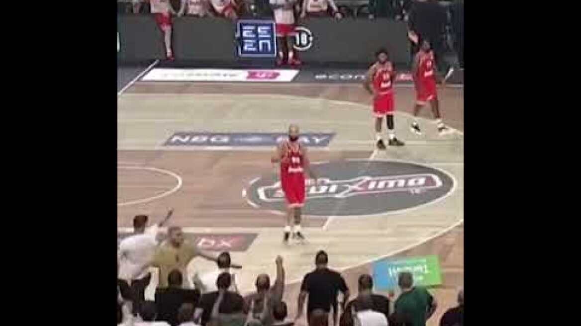 Η άσεμνη χειρονομία του Φουρνιέ