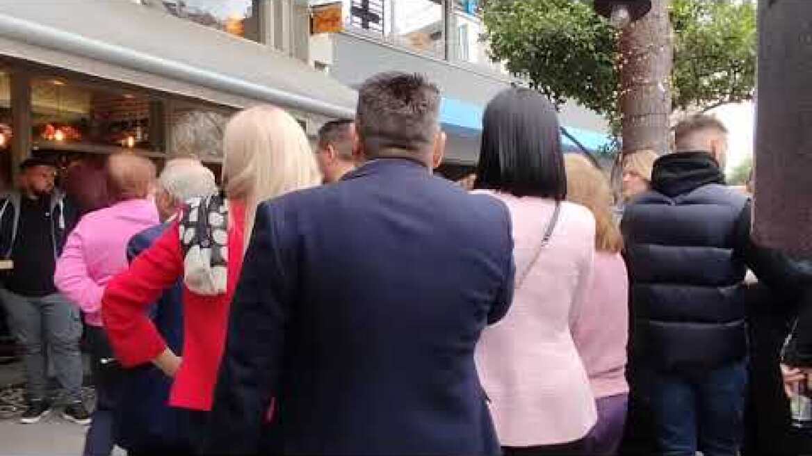 Αποκριάτικο γλέντι στην πλατεία Εβραίων