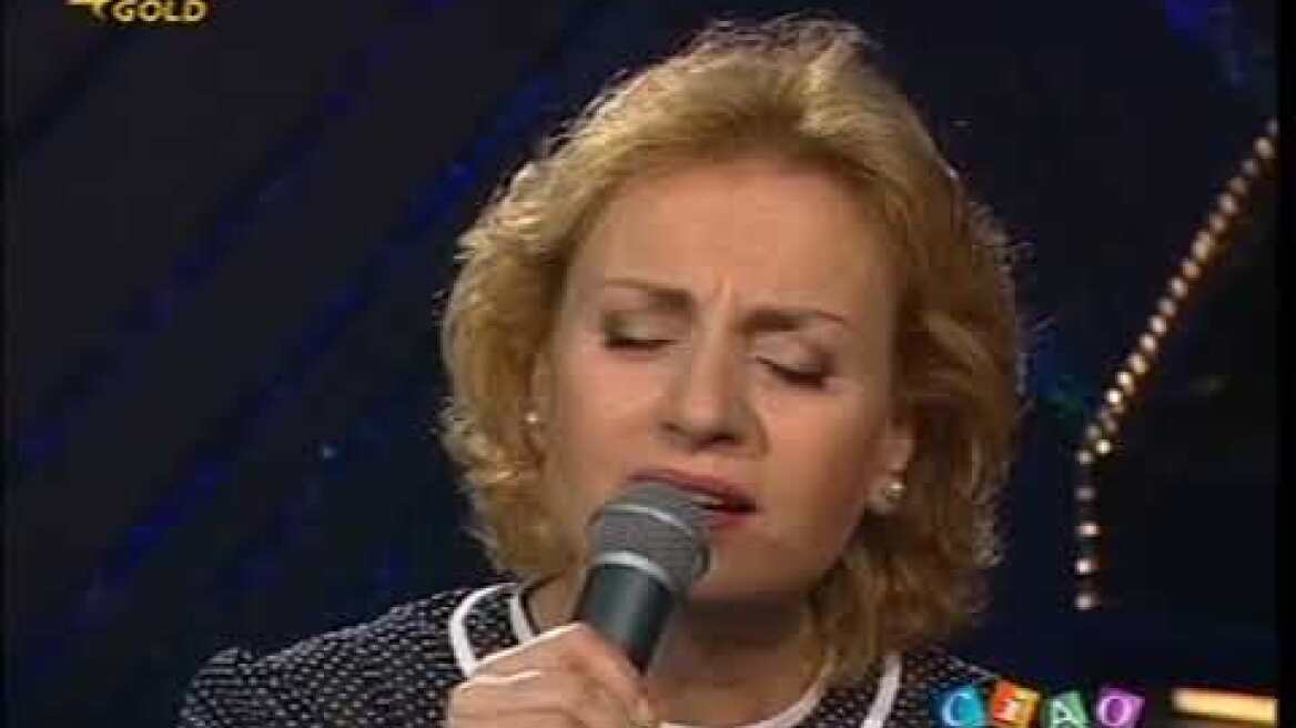 Βίκυ Μοσχολιού - Άνθρωποι μονάχοι/Αλήτη (LIVE!) "Ciao ANT1" (ANT1 TV / 1996)