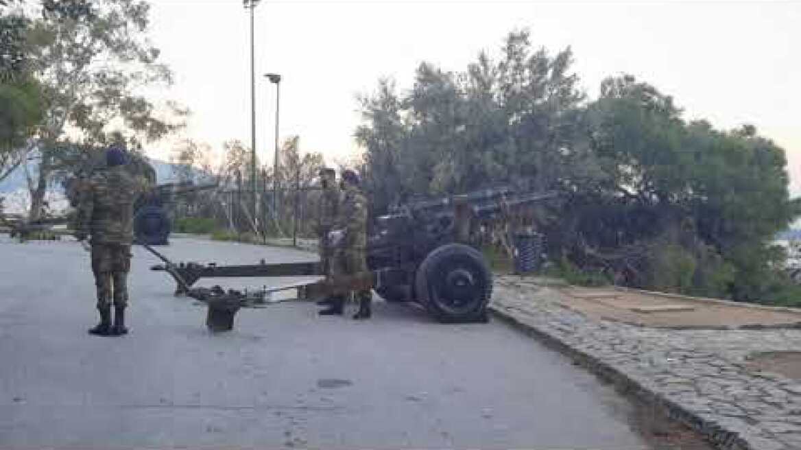 Κανονιοβολισμοί στον Λυκαβηττό για την εθνική επέτειο της 25ης Μαρτίου 1821