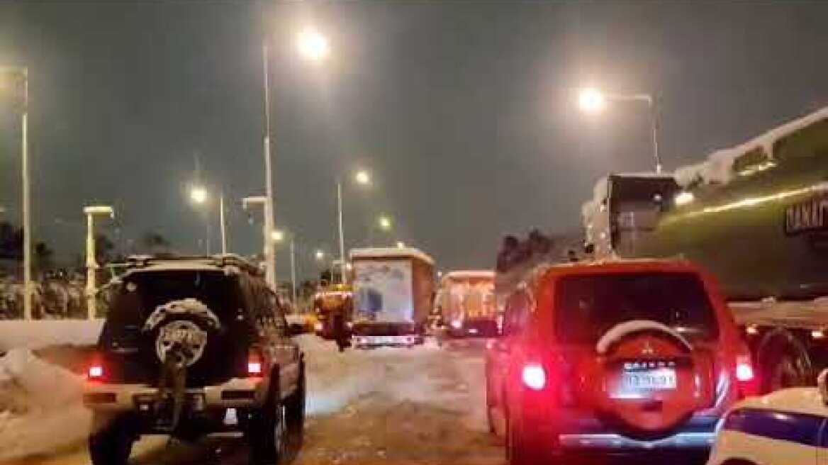 Αττική Οδός - Επιχείρηση απεγκλωβισμού