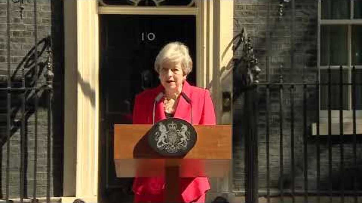 Theresa May cries as she announces her resignation