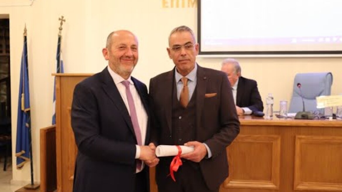 ΒΡΑΒΕΥΣΗ ΕΛΑΙΩΝΩΝ ΣΑΚΕΛΛΑΡΟΠΟΥΛΟΥ ΑΠΟ ΤΟ ΕΠΙΜΕΛΗΤΗΡΙΟ ΛΑΚΩΝΙΑΣ