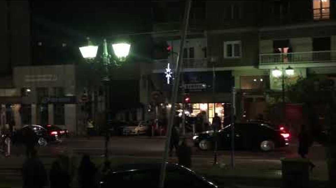 Η αυτοκινητοπομπή Μερκελ-Τσίπρα στον Πειραιά