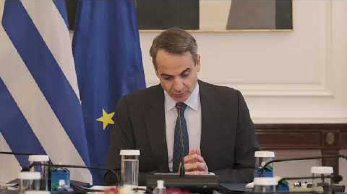 Μητσοτάκης: «Δύο self tests σε όλους για τις γιορτές»