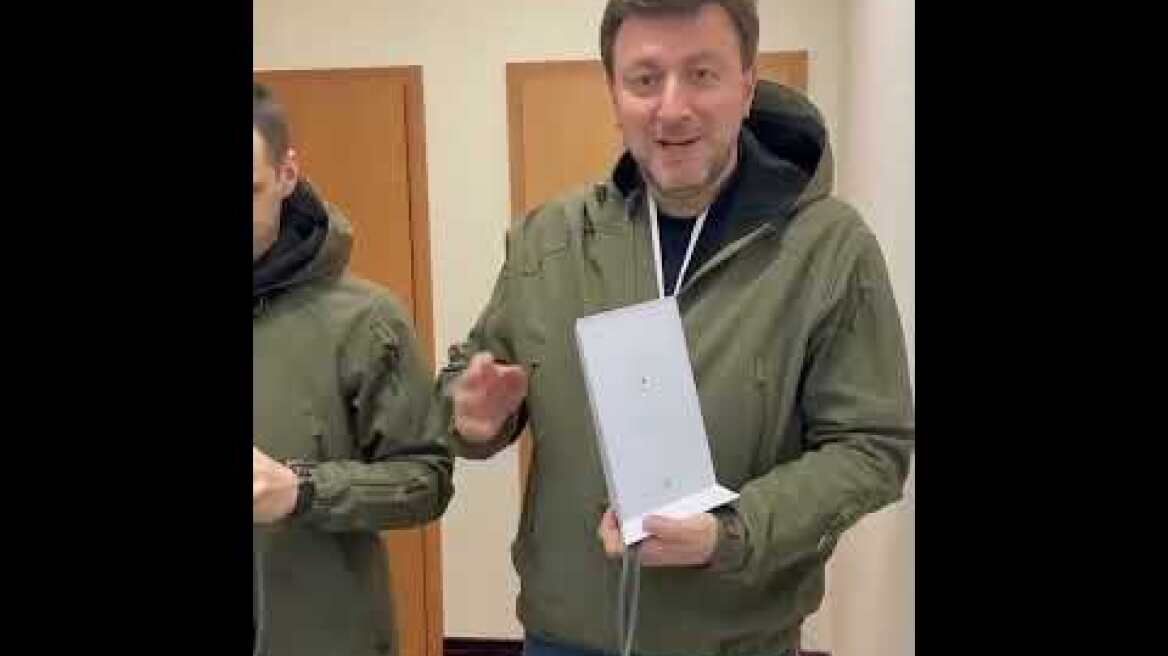 video 95853ec28901d0d60f26c15a5c3e3b66 V