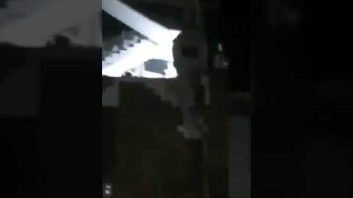 3 dead, 24 injured after 6.2 magnitude earthquake strike indonesia,| People cried | Trendy