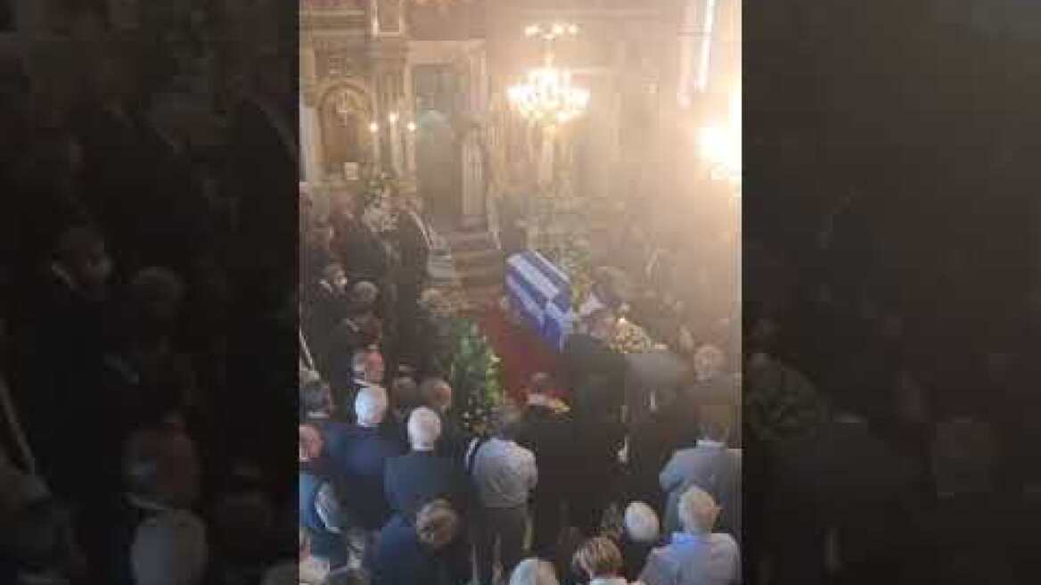 Το τελευταίο αντίο στη Βάσω Παπανδρέου (3)