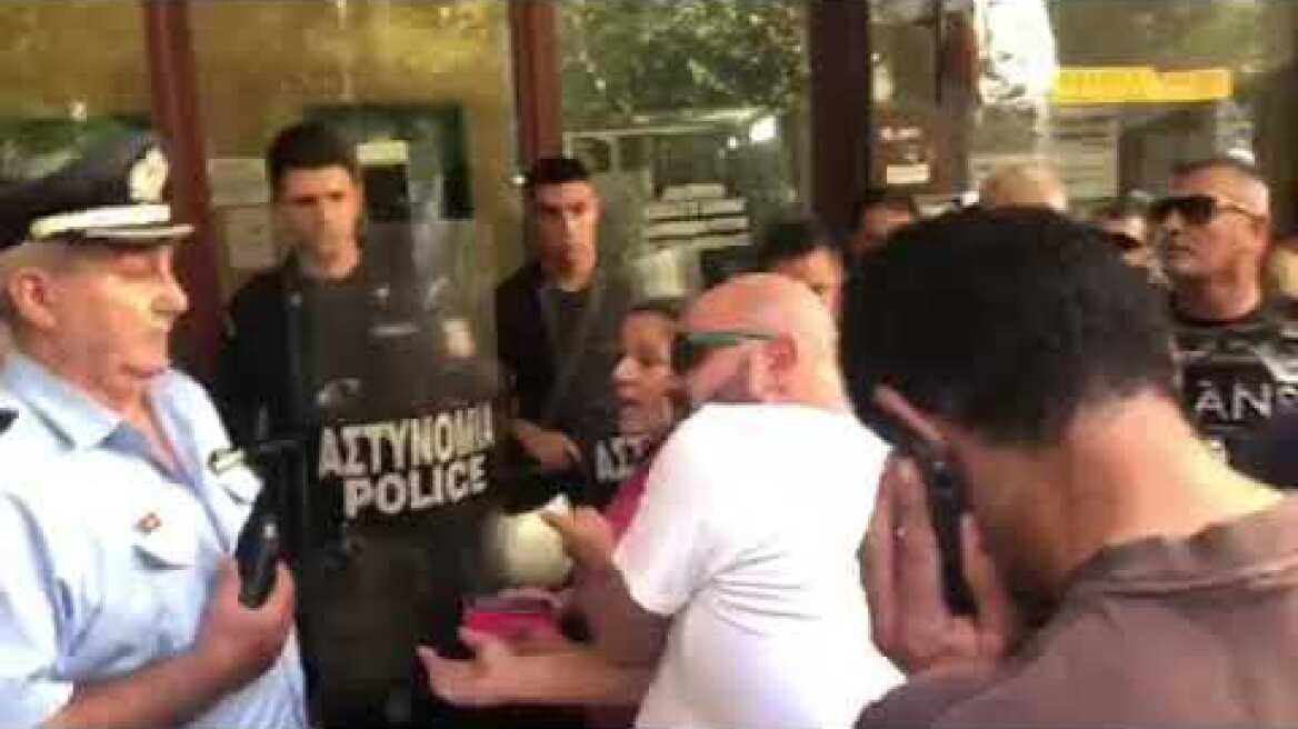 Πλειστηριασμοί (κινητοποίηση ΠΑΜΕ)