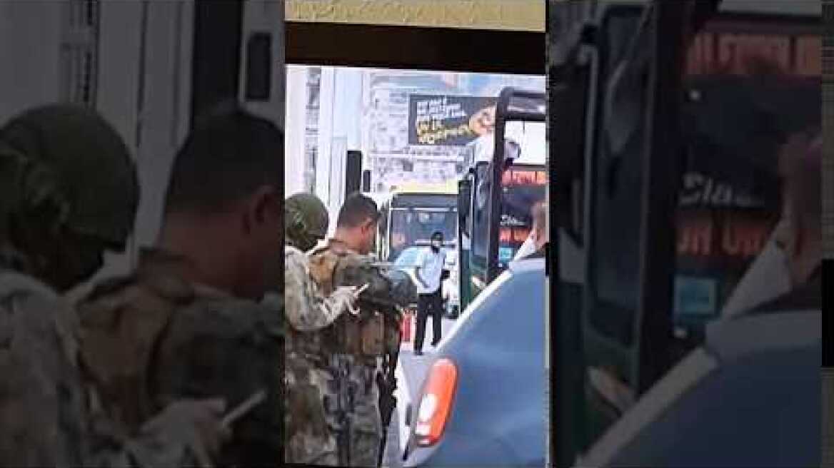 MOMENTO EM QUE SNIPER ACERTA SEQUESTRADOR NA PONTE RIO NITERÓI.