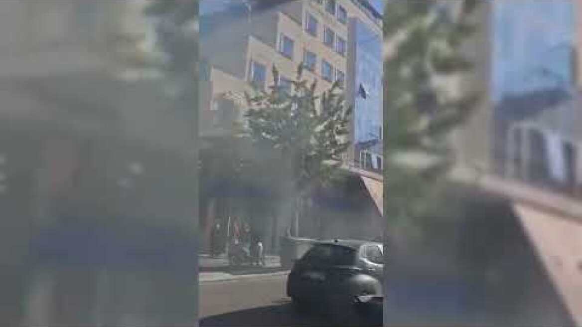 Φωτιά στο κέντρο της Λάρισας