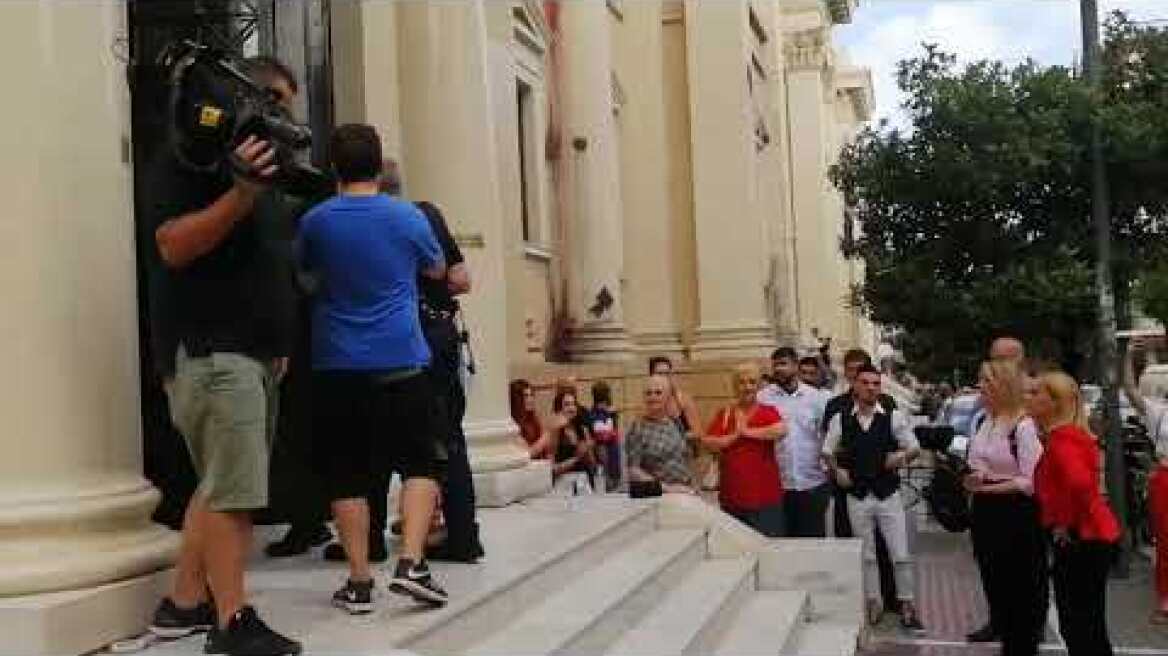 gnomip.gr πατροκτόνος