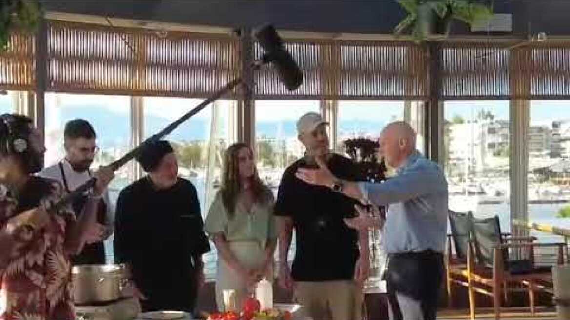 Ο Γιώργος Παπανδρέου κριτής μαγειρικής σε ισραηλινή εκπομπή