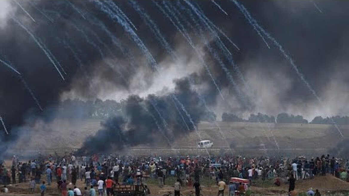350 palestinianos feridos por israelitas junto à fronteira em Gaza