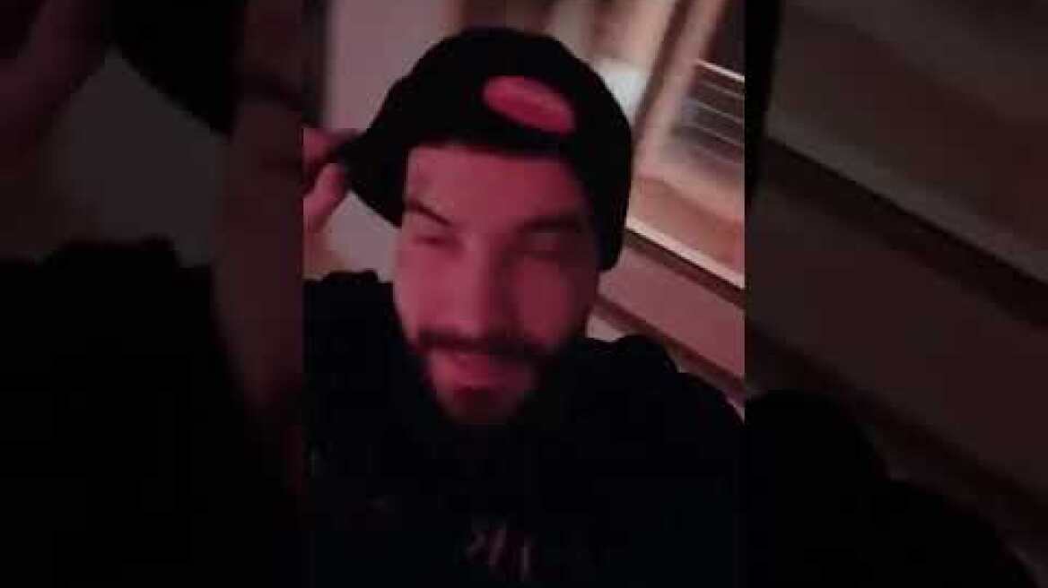 Η απάντηση του Snik στον Light