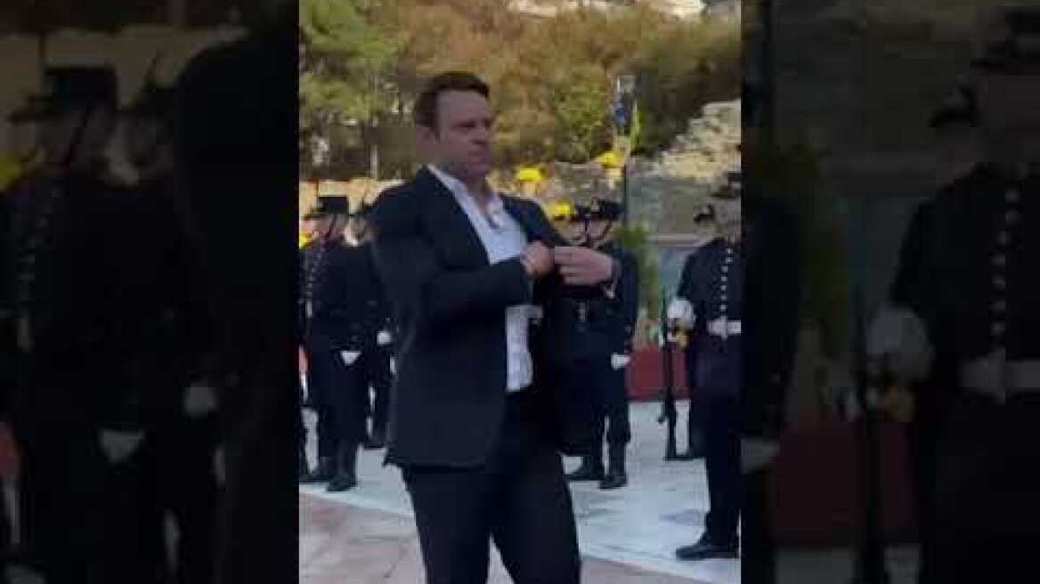 Άφιξη Στέφανου Κασσελάκη στην εκκλησία του Αγίου Δημητρίου