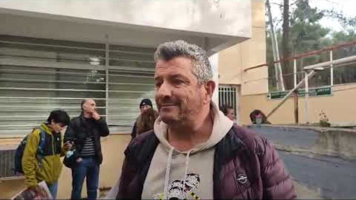 Εργαζόμενοι και συνδικαλιστές στο ΕΚΠΑ