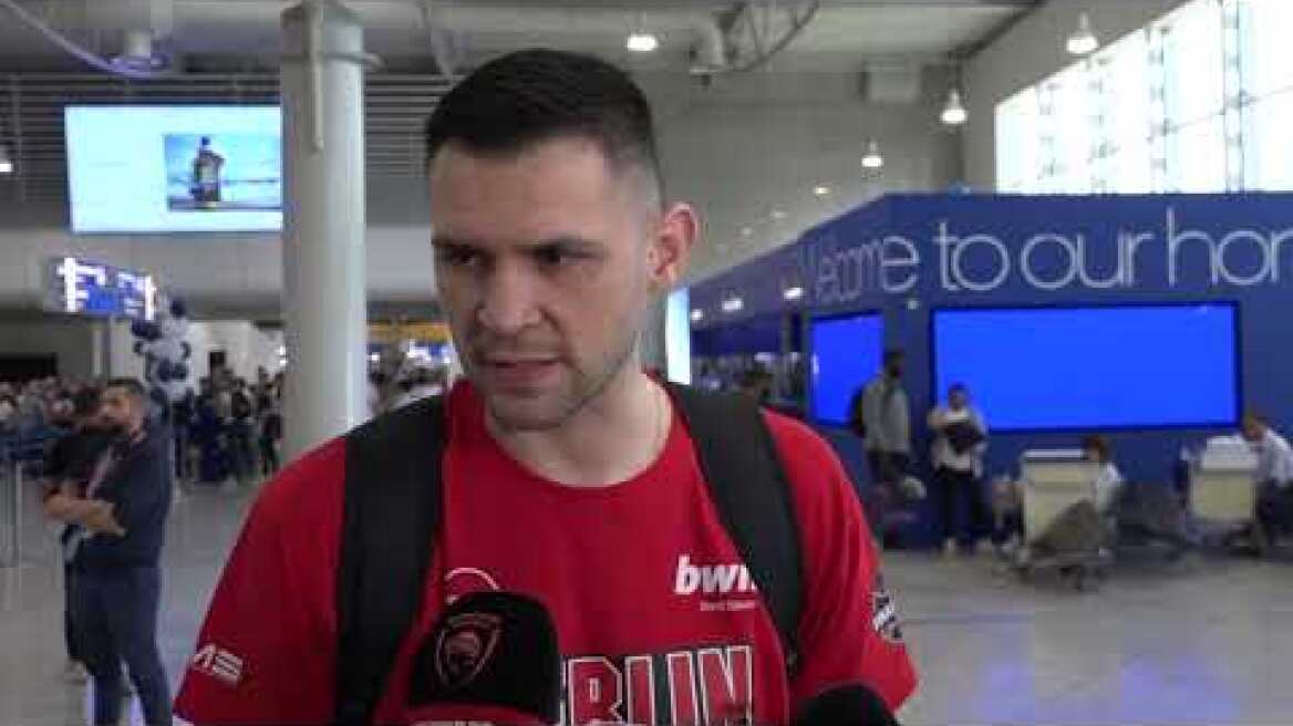 Οι δηλώσεις Κ. Παπανικολαου κατά την αναχώρηση για το Βερολίνο