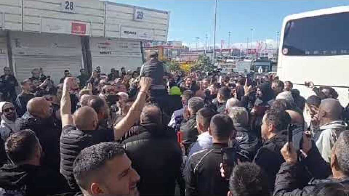 Στα χέρια των οπαδών του ΟΦΗ ο Χρήστος Κόντης