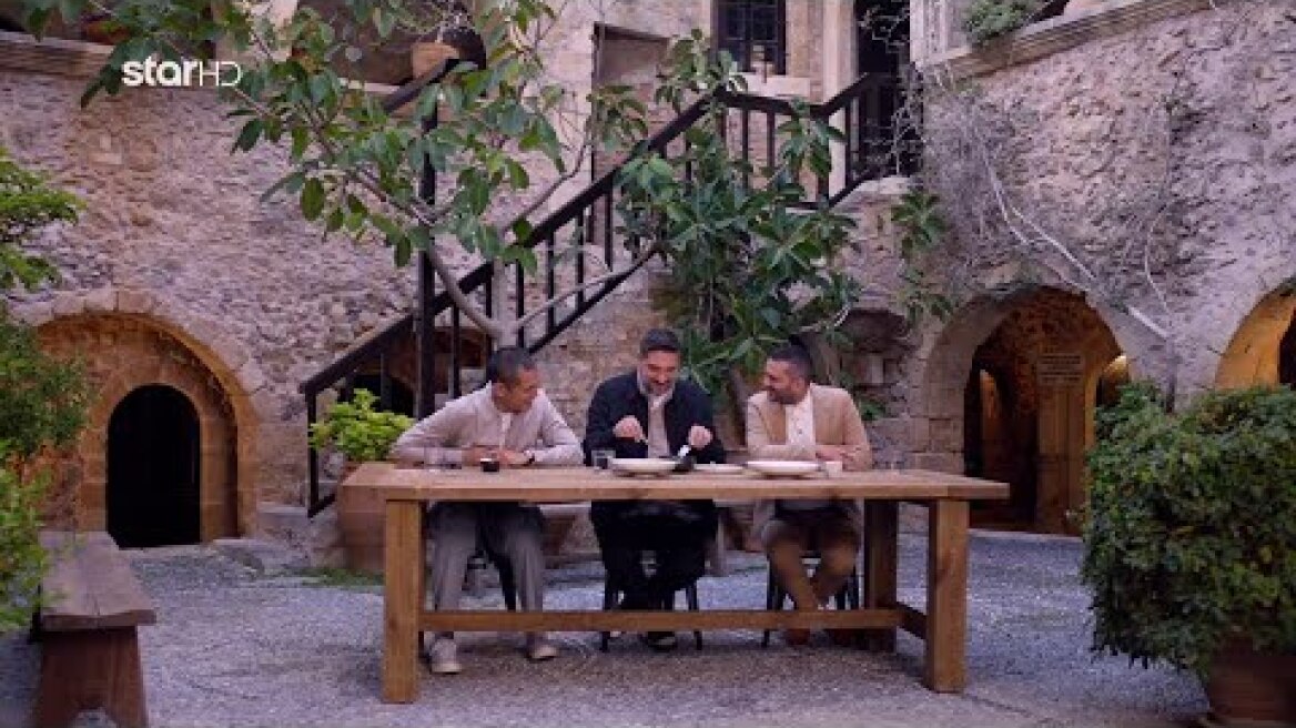 MasterChef 2023 | 2η μέρα τελικού: Οι κριτές δοκιμάζουν και βαθμολογούν τα πιάτα των δύο φιναλίστ!