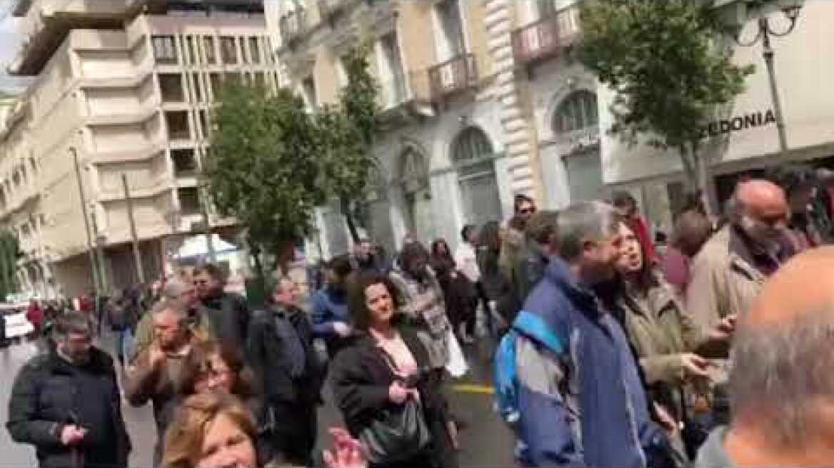 Πορεία εκπαιδευτικών στη Βουλή για το νομοσχέδιο Γαβρόγλου