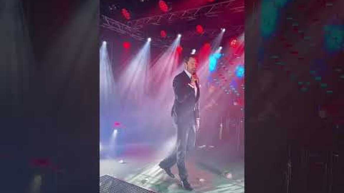 Ο γάμος της χρονιάς: Ο Αντώνης Ξυλάς και η Ιφιγένεια Πρωτονοτάριου παντρεύτηκαν (3)