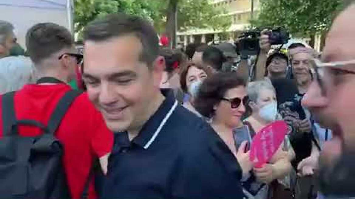 Διάλογος Τσίπρα- Καπουτζίδη στο Athens Pride 3