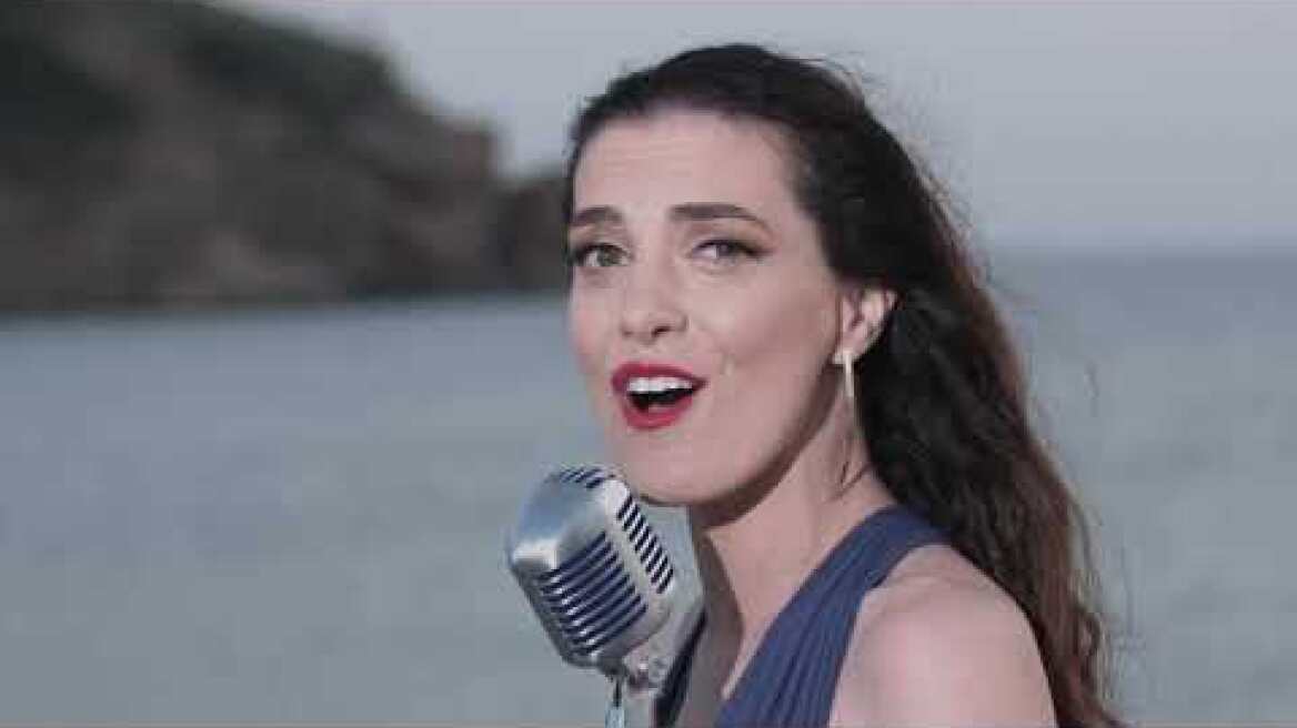 Φωτεινή Δάρρα-"ΕΚΠΕΜΠΟΥΜΕ ΑΠΟ ΠΑΝΤΟΥ!!"