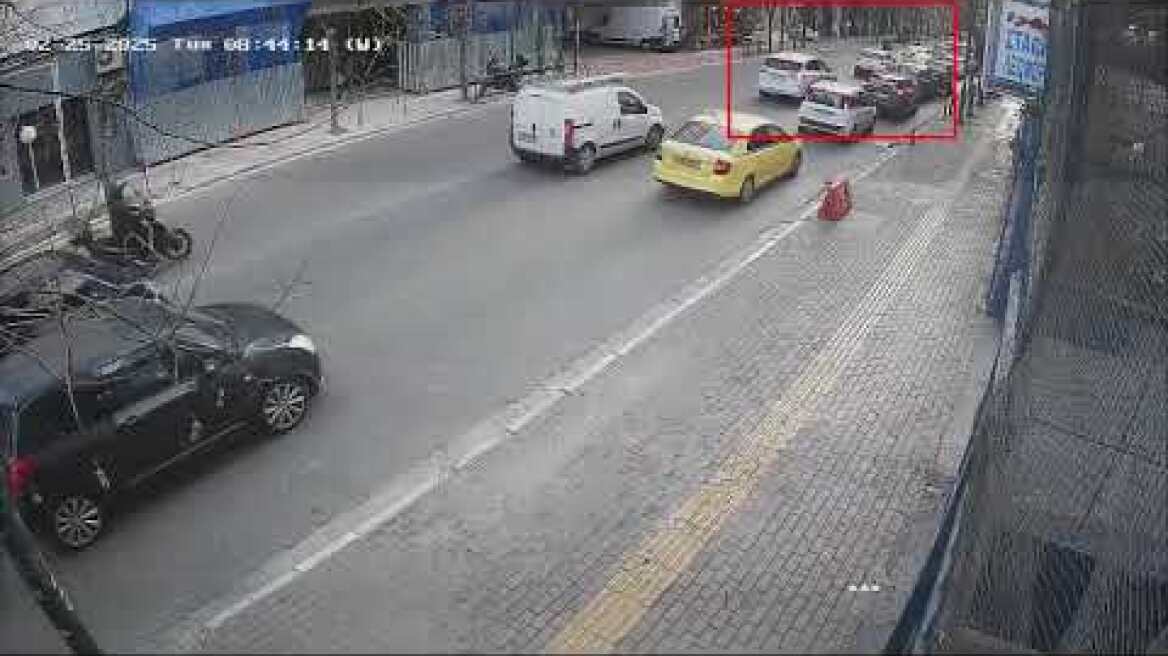 Παράσυρση μηχανής στη Μάρνη με έναν τραυματία