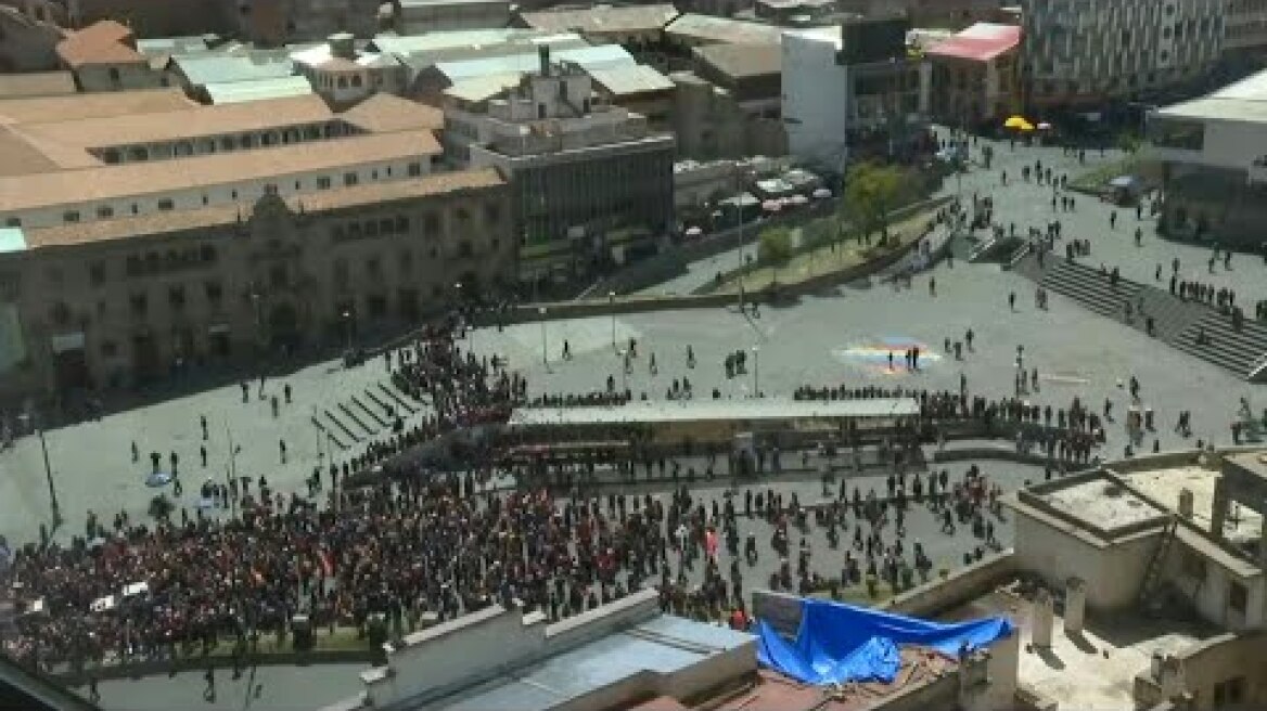 Thousands in Bolivia arrive in La Paz with funeral procession | AFP