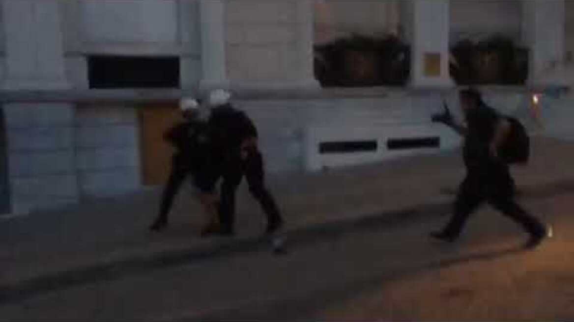 Προσαγωγή ταραξία από την ομάδα δράση