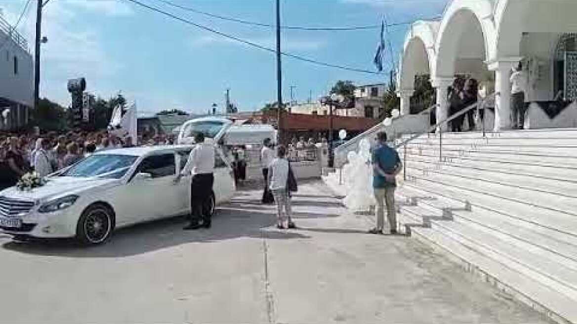 Κηδεία Γαρυφαλλιάς