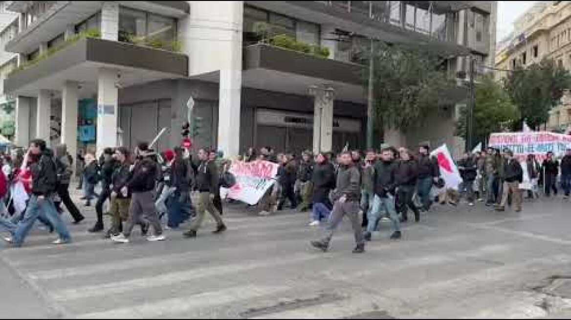 Πορεία φοιτητών στο Σύνταγμα