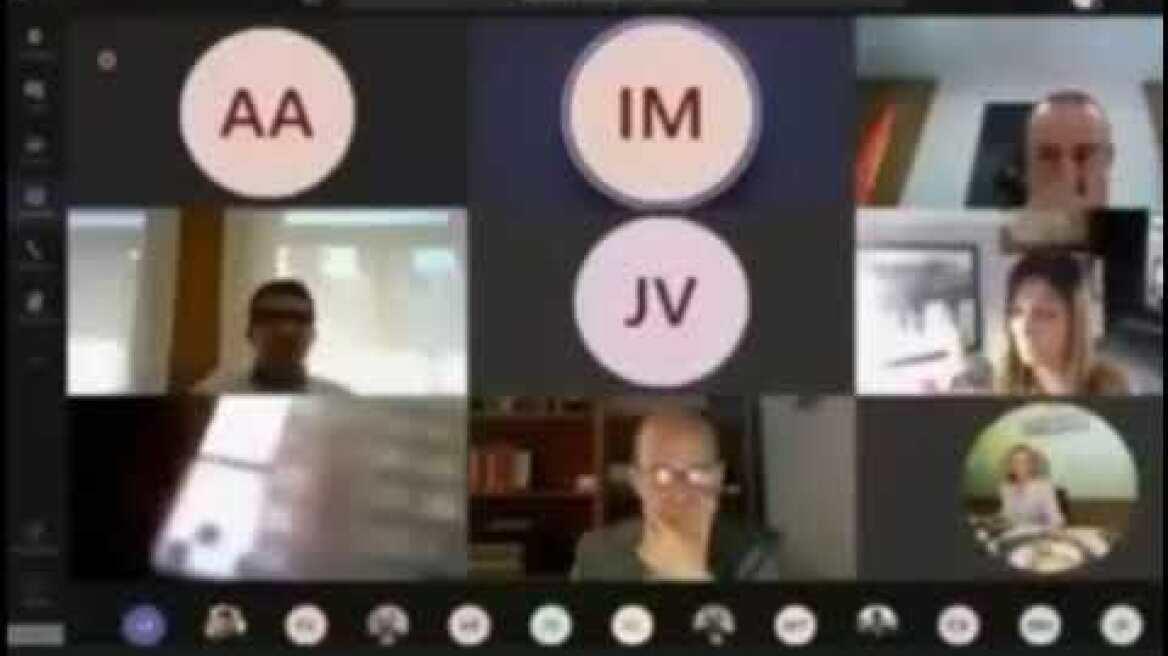 Naked councillor has shower during virtual meeting – without turning his camera off