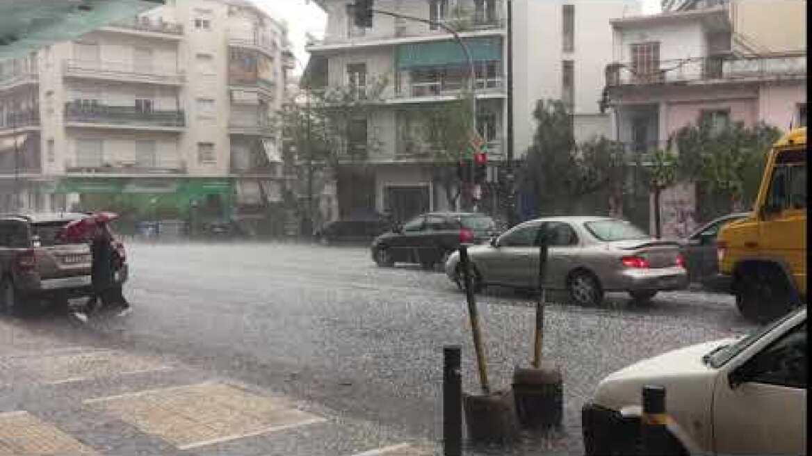 Έντονη χαλαζόπτωση στο κέντρο της Αθήνας 3