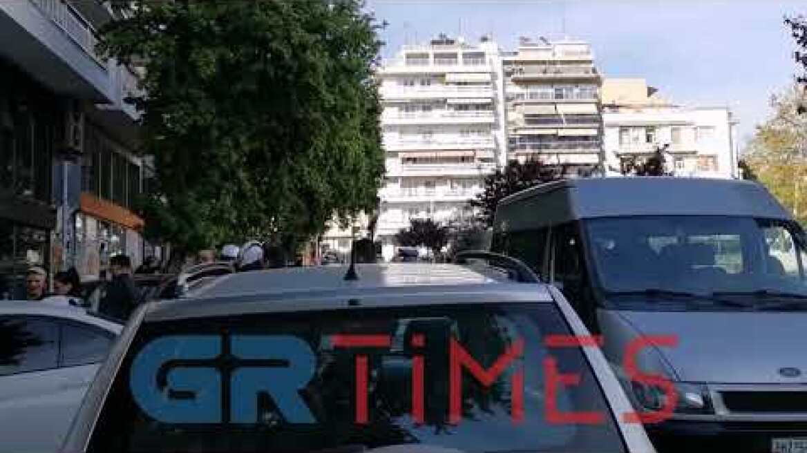 Επεισόδιο κέντρο Θεσσαλονίκης - GRTimes.gr