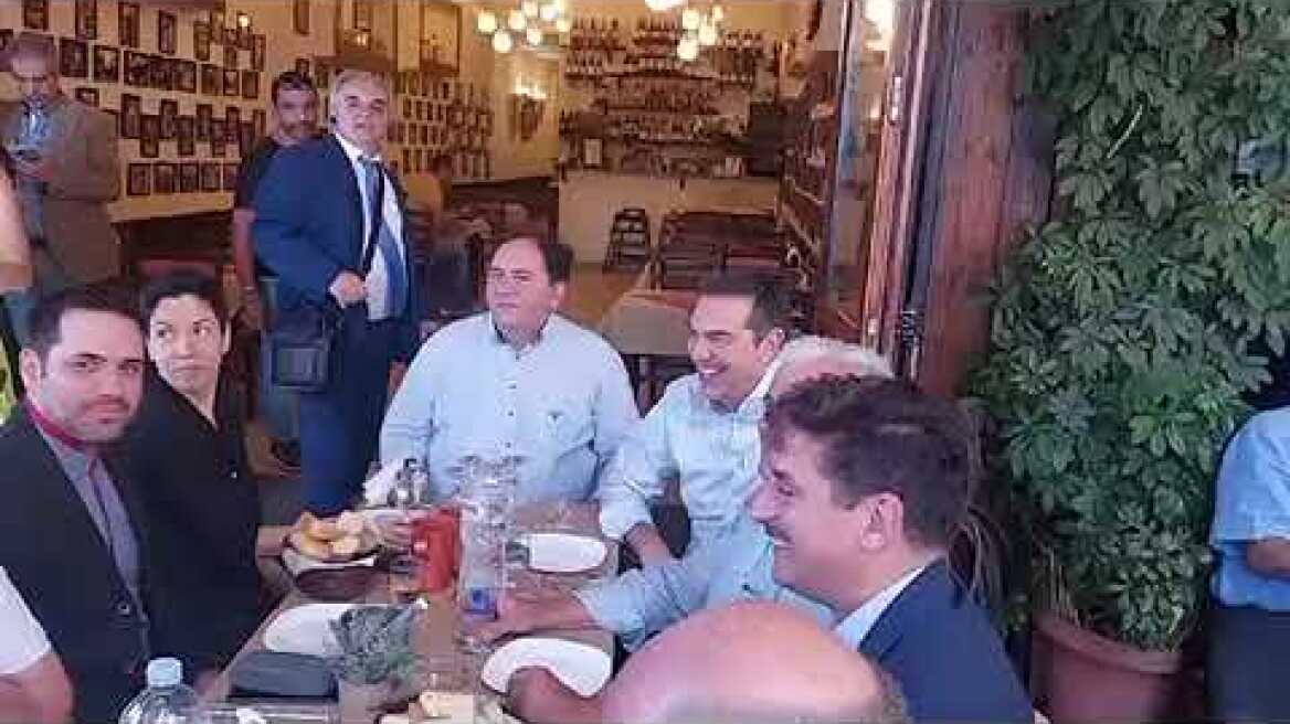 Στον Πειραιά ο Αλέξης Τσιπρας