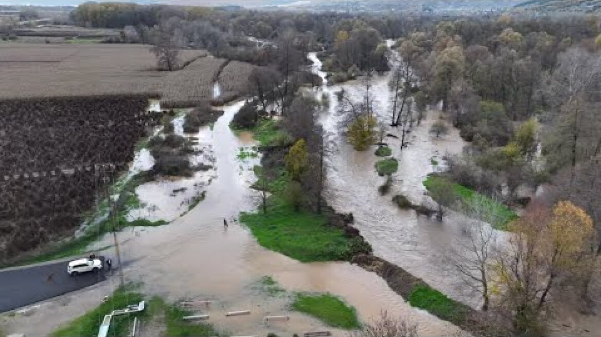 Δύσκολη νύχτα στην Καστοριά.Καταστροφές σε περιοχές που κηρυχθήκαν σε κατάσταση έκτακτης ανάγκης