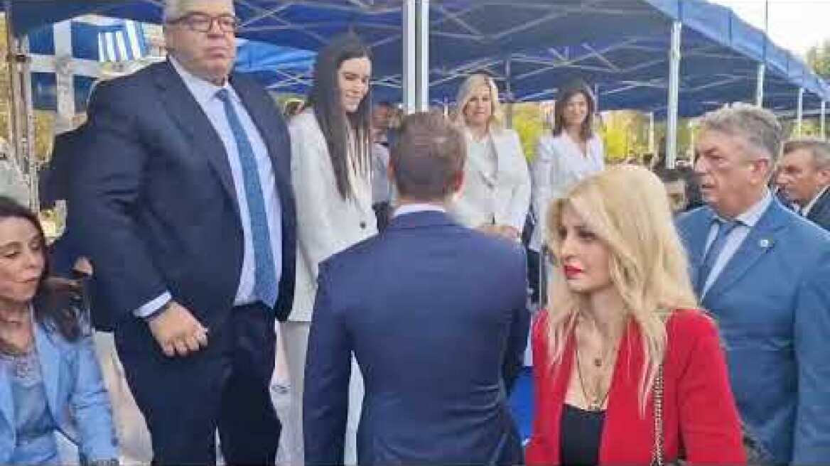 Ο Στέφανος Κασσελάκης στην παρέλαση της Θεσσαλονίκης