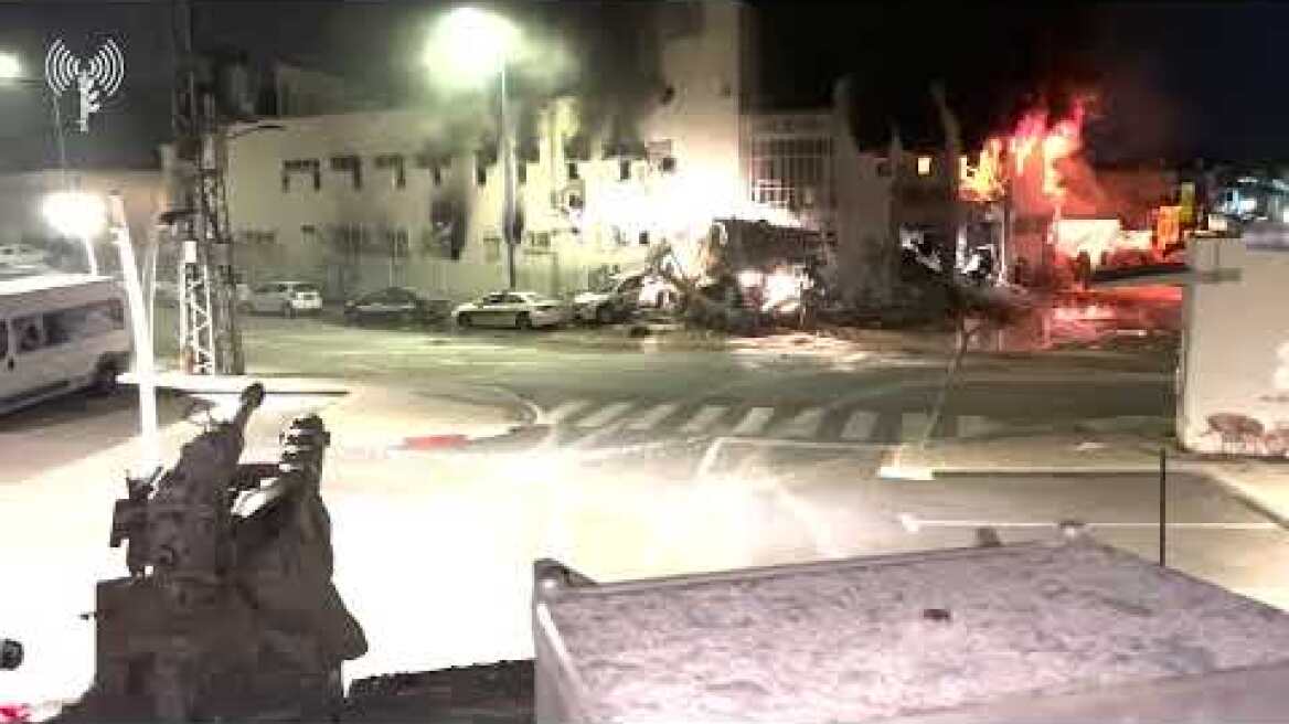 צוות הטנק בפיקוד מח״ט 401 מתחנת המשטרה בעיר שדרות ב 7 באוקטובר | את"צ