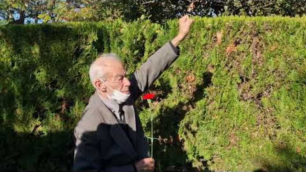 Η Θεσσαλονίκη τιμά την επέτειο του Πολυτεχνείου - Στεφάνια και λουλούδια στο μνημείο (1)