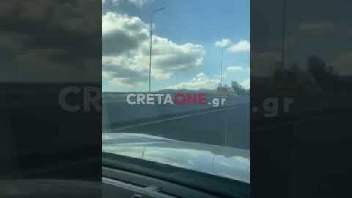 Οδηγός στην Κρήτη οδηγάει ανάποδα στην Εθνική