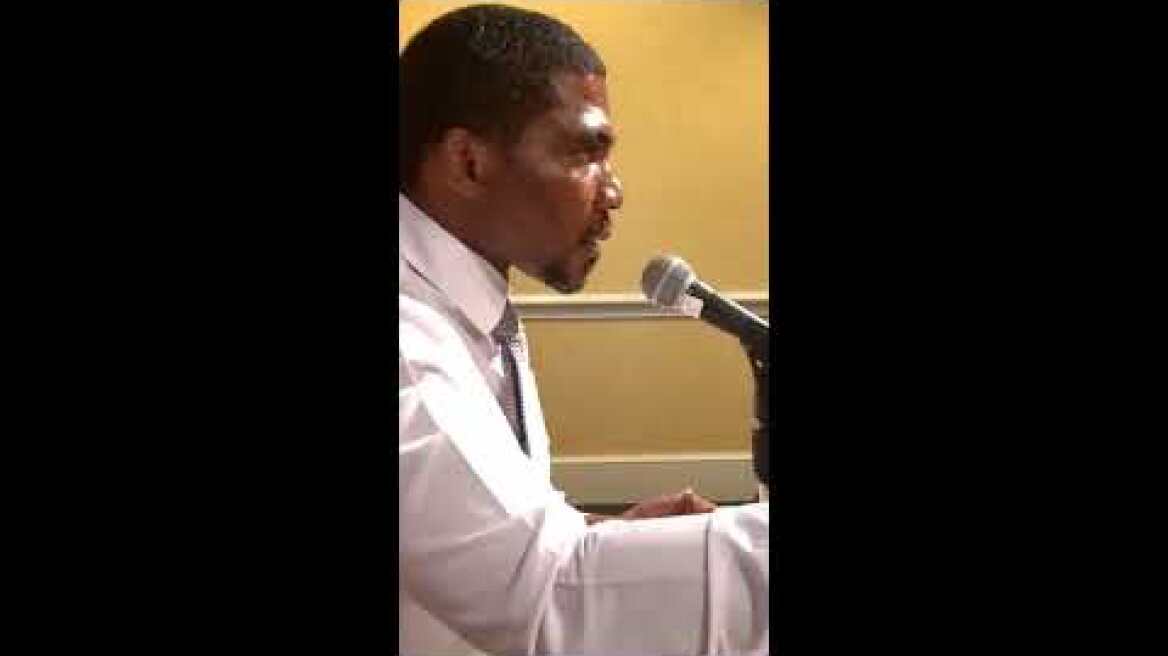 Ο Άλκης Δαυίδ... το γλεντάει μετά τη σύλληψη για κάνναβη στην Καραϊβική (1)