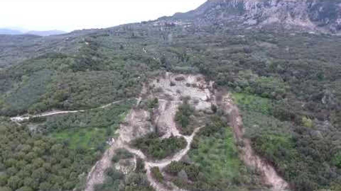 Κρυοπηγή Πρέβεζας κατολισθήσεις έπληξαν το χωριό