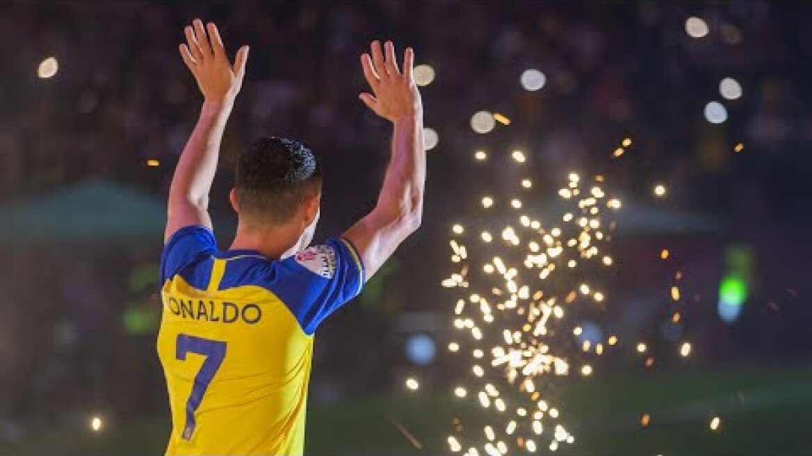 Ronaldo receives warm welcome from fans in Riyadh